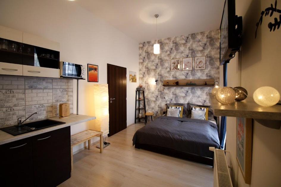 Cosy Studio, 15Min To Old Centre, Self-Check In, Free Wifi, Welcome Drink! Prague Exterior photo