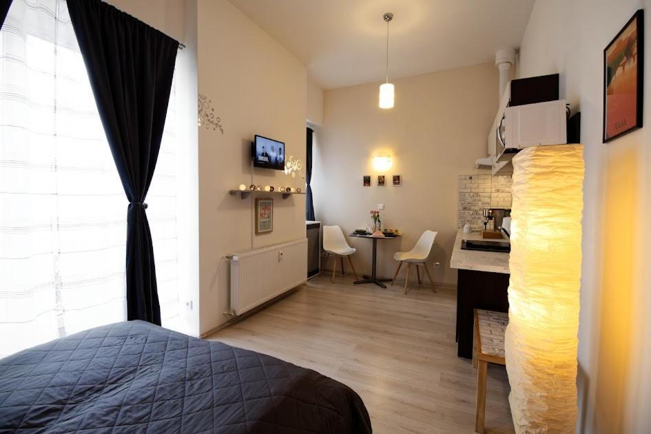 Cosy Studio, 15Min To Old Centre, Self-Check In, Free Wifi, Welcome Drink! Prague Exterior photo